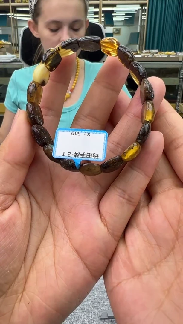未镶嵌琥珀手链10秒拍号假一罚十