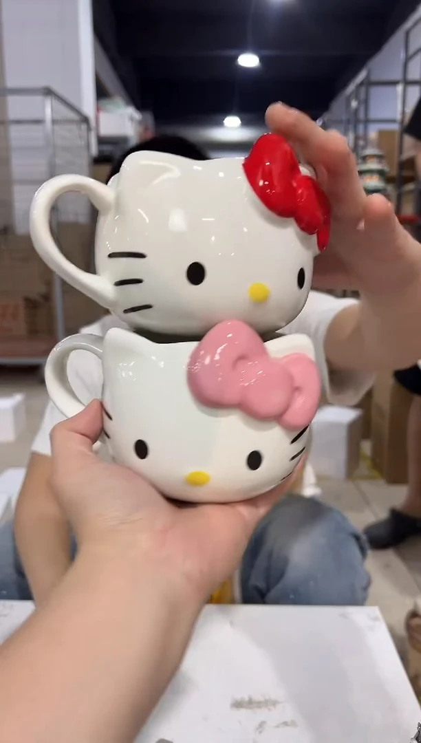 瓷片红色加粉色蝴蝶结kt头杯2件套微瑕A