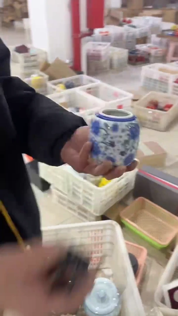 【闪购商品】摆件陶瓷茶叶罐储物罐