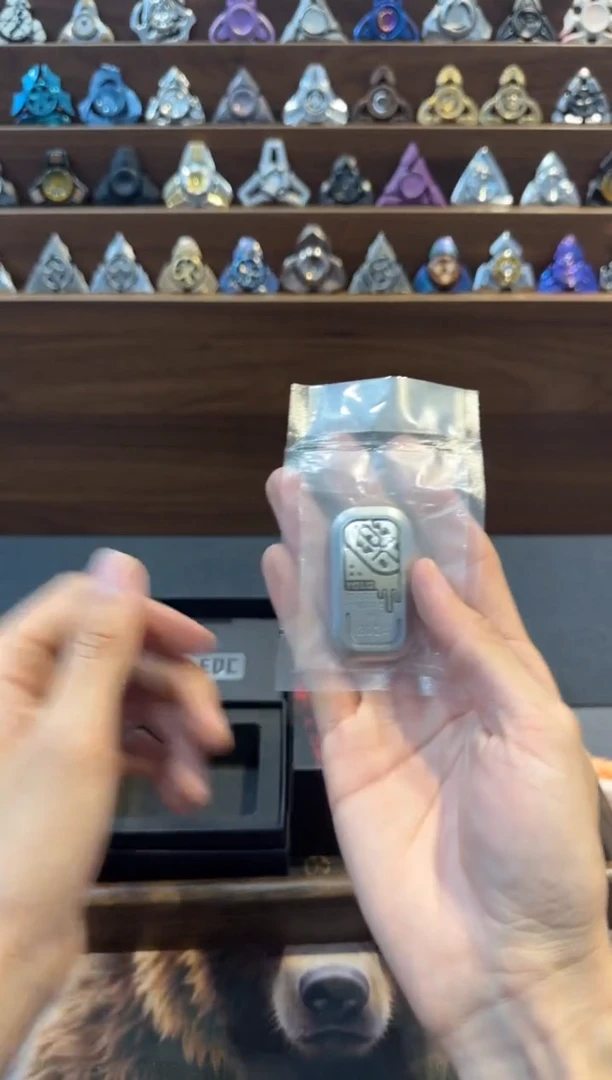 剑锋联名盖板