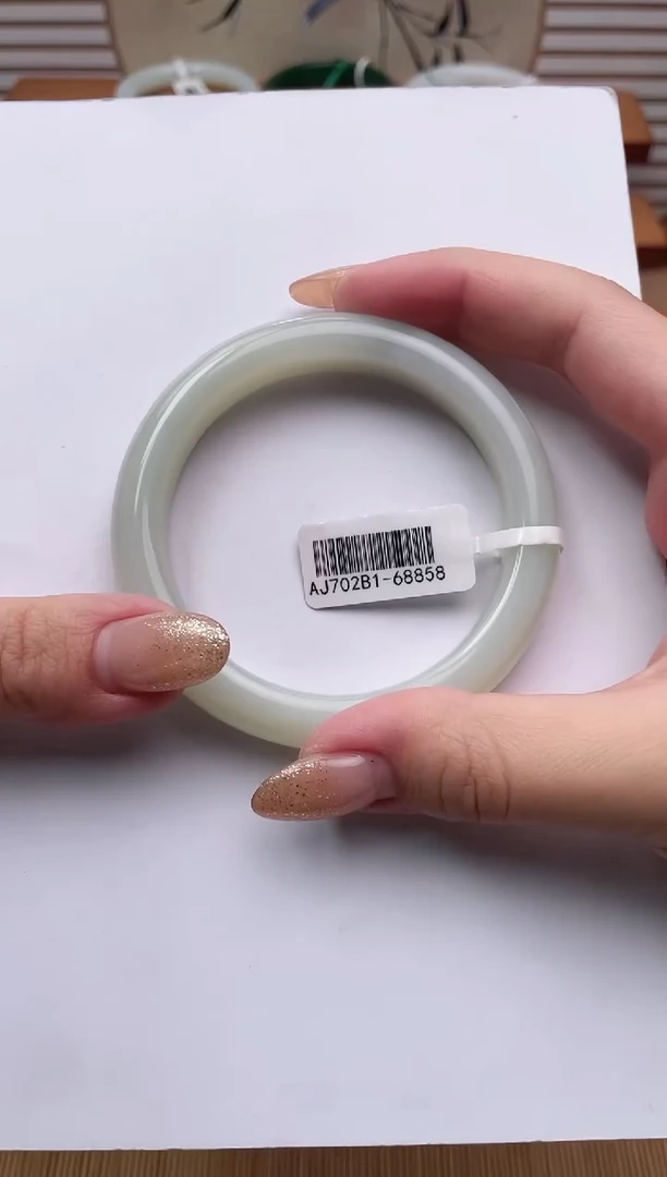 未镶嵌手镯和田玉58+