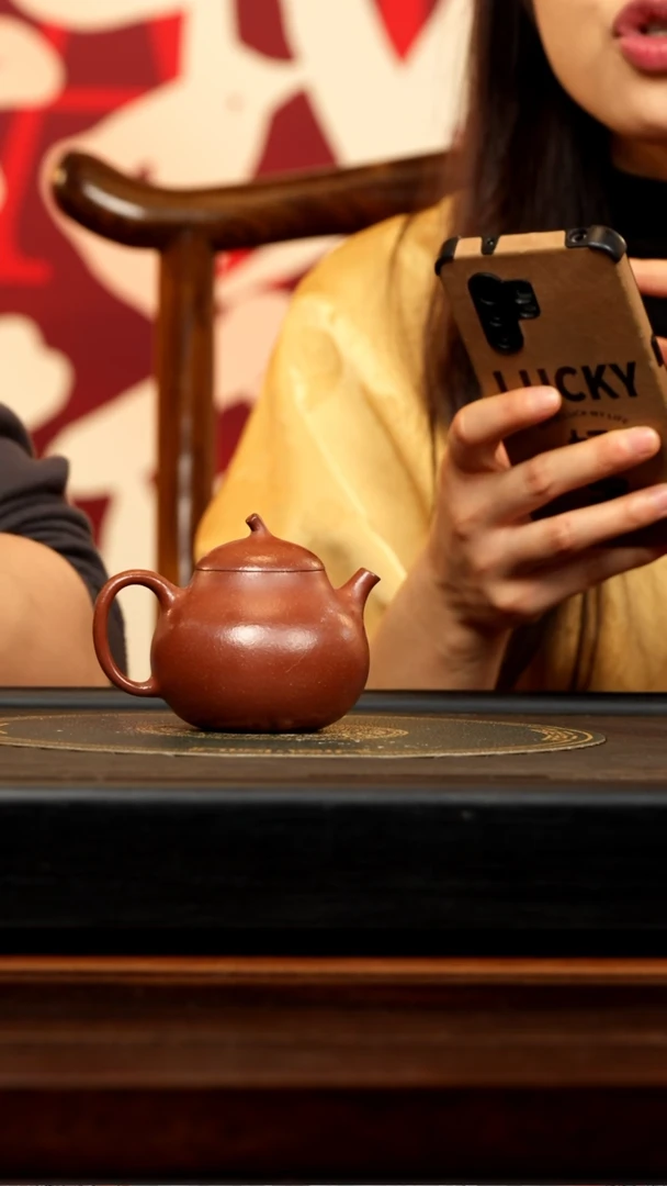 【闪购商品】紫砂茶壶GJY 红降坡 茄瓜 180cc