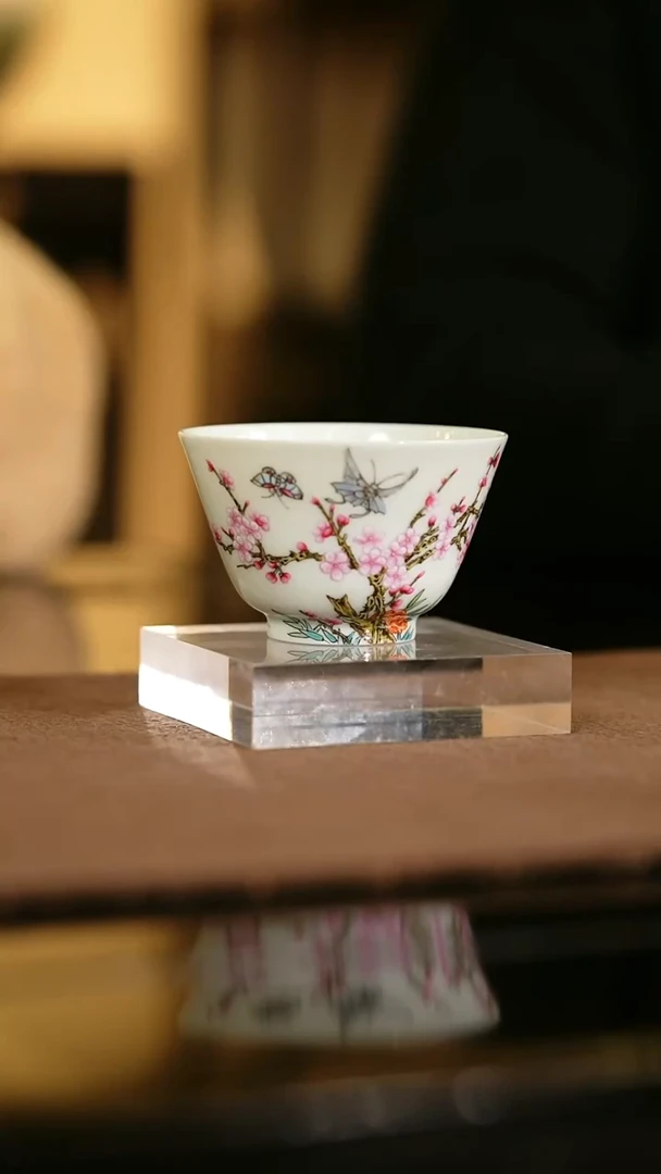 瓷瓷姑娘溢珍堂梅花直口杯