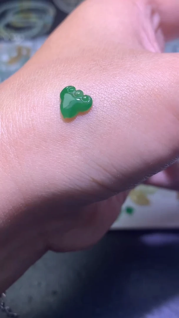 未镶嵌定制翡翠毛货