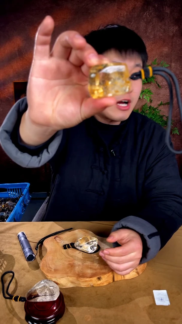 水晶摆件未镶嵌137