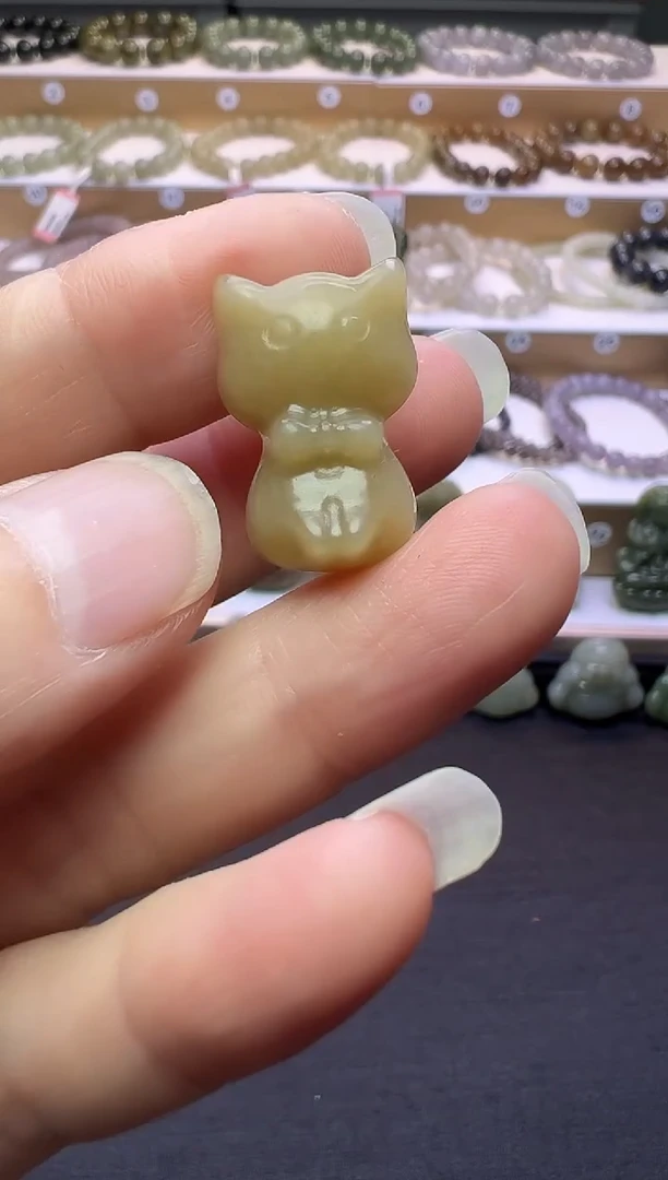 颈饰未镶嵌和田玉78号链接多样性发一