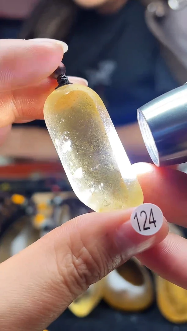 未镶嵌珠宝半成品水晶124