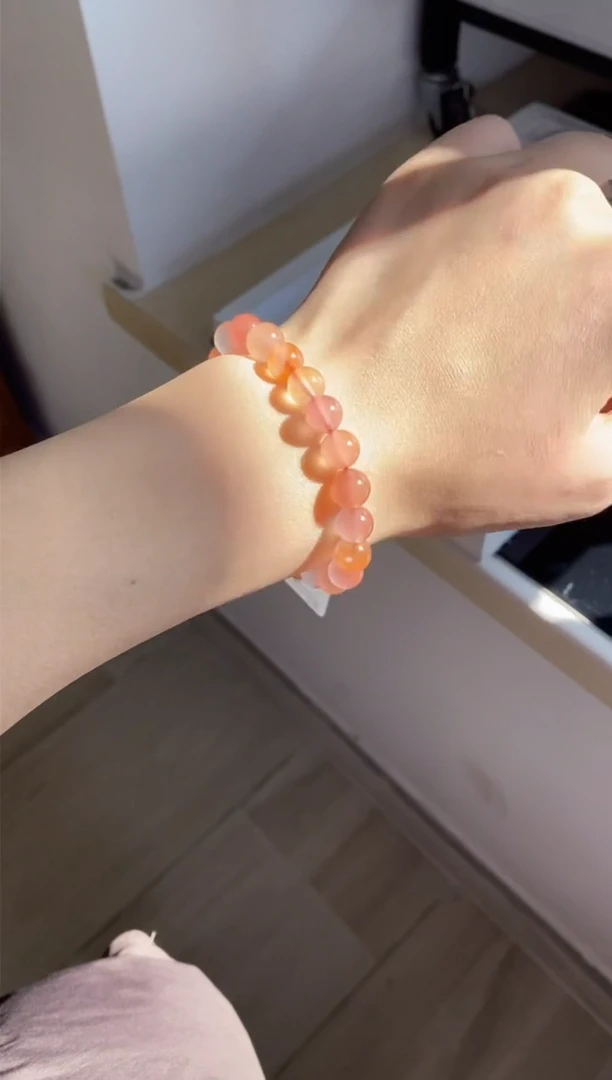 【闪购商品】南红玛瑙手串未镶嵌糖果色南红手串