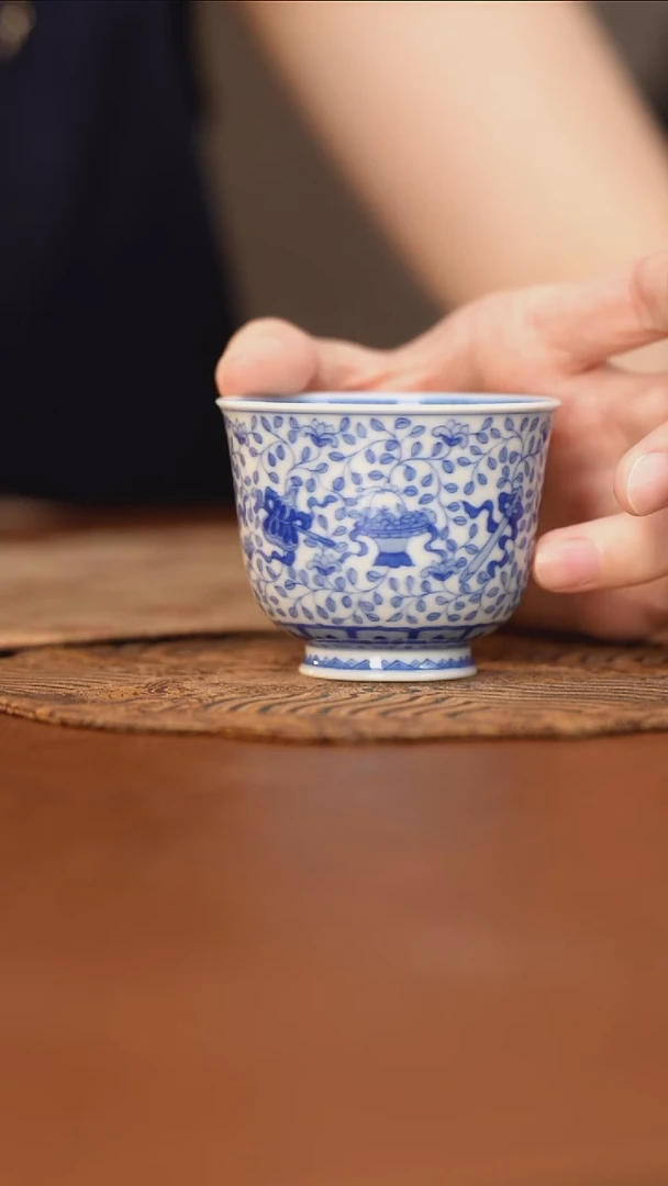 杯看山柴窑青花千叶八宝