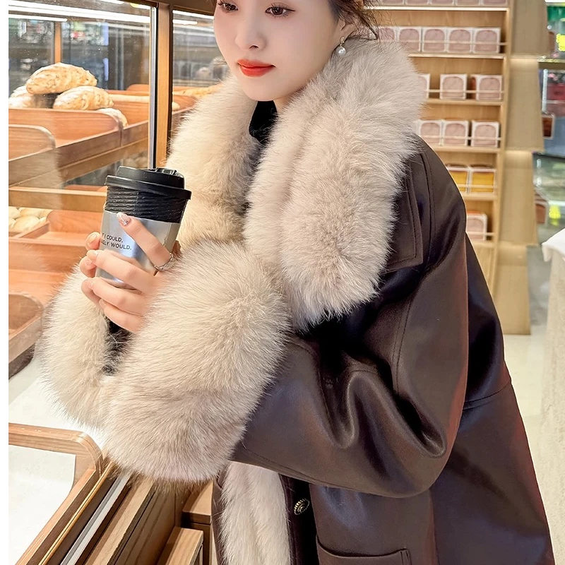 2025新款爆款狐狸毛领鹅绒服外套女洋气时尚保暖