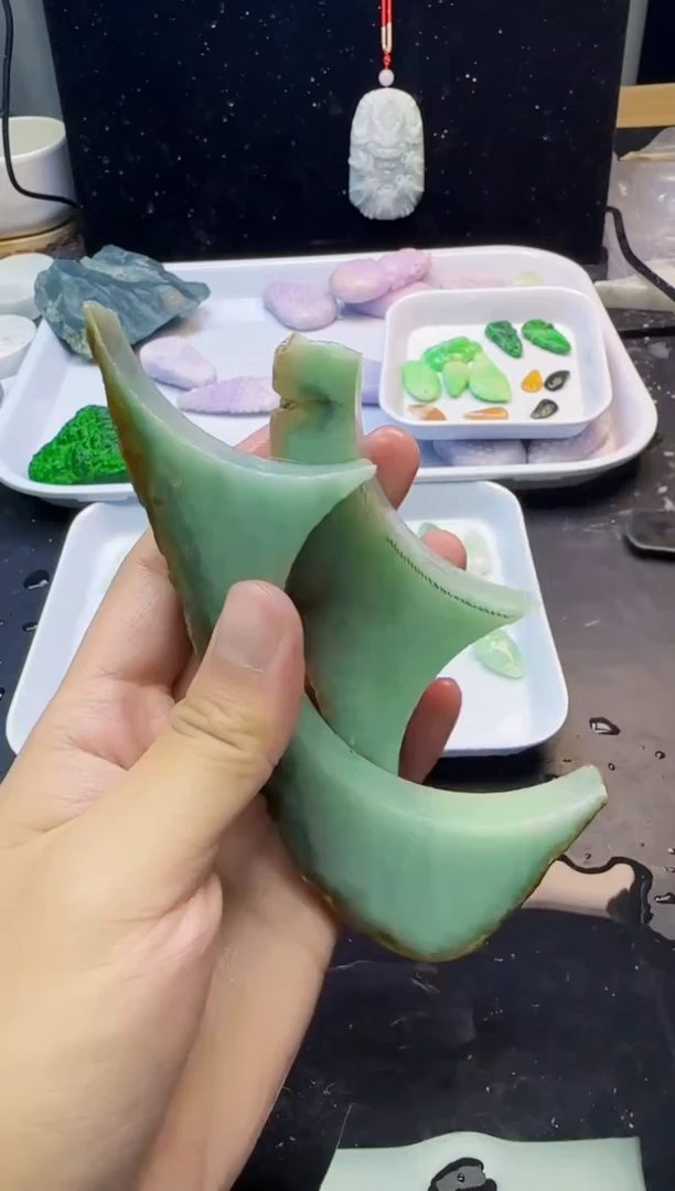 颈饰未镶嵌翡翠015天然A货翡翠