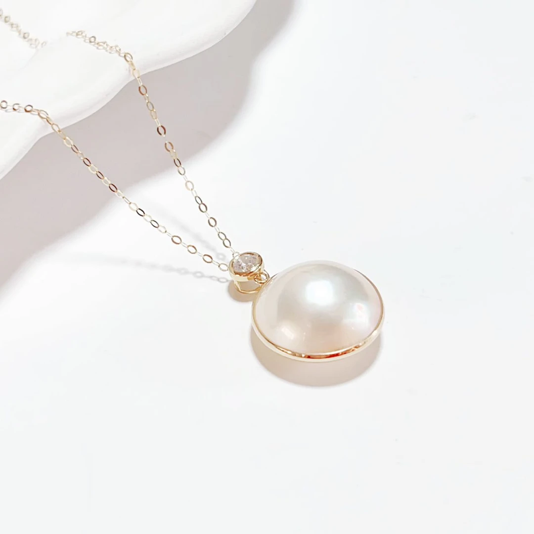 18K金/炫彩海水马贝吊坠