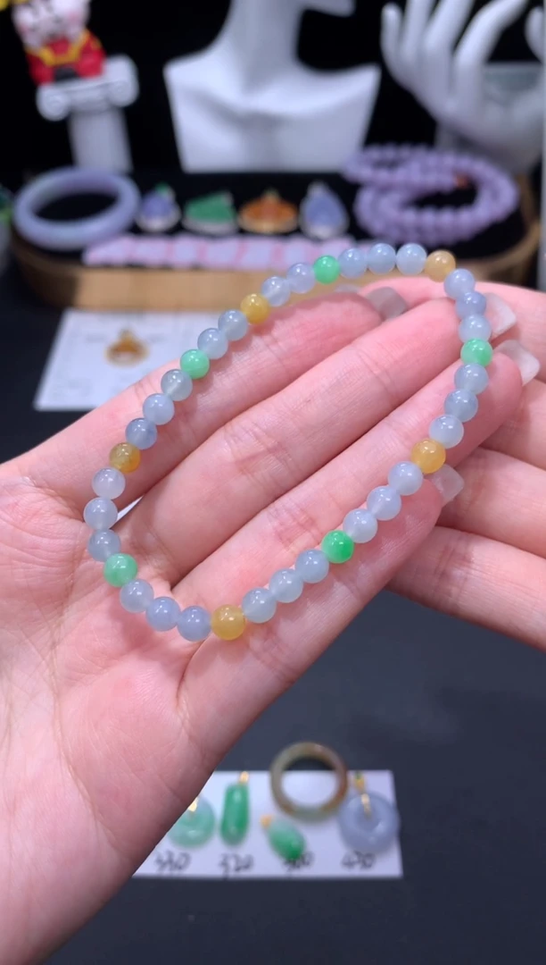 未镶嵌定制翡翠48小时鉴赏期 退货不扣服务费