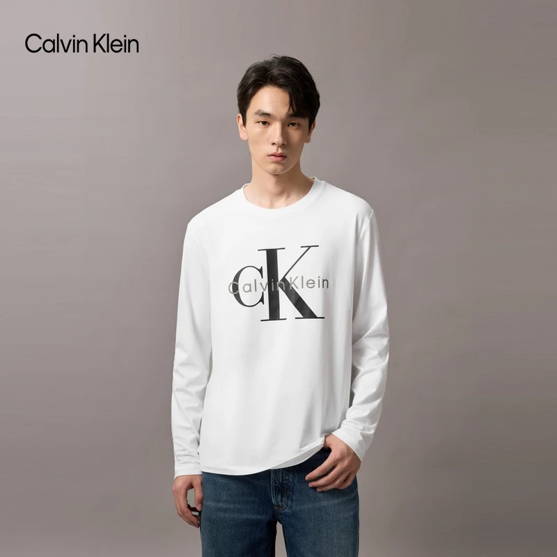 CK Jeans25秋季新款男女情侣中性休闲印花打底圆领长袖T恤4RD869G