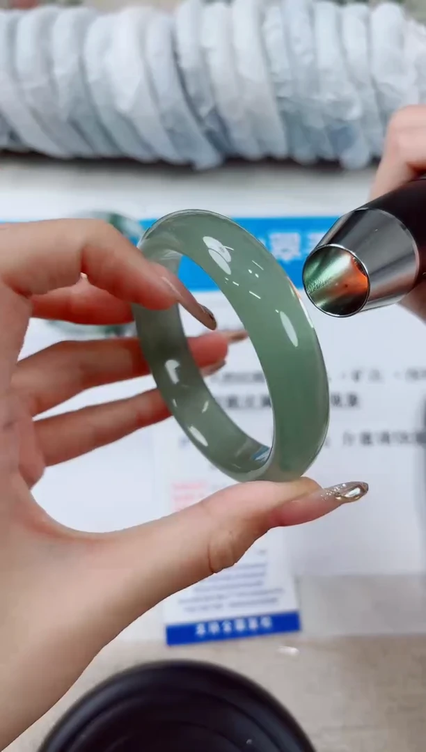 石英质玉手镯未镶嵌240-（56）