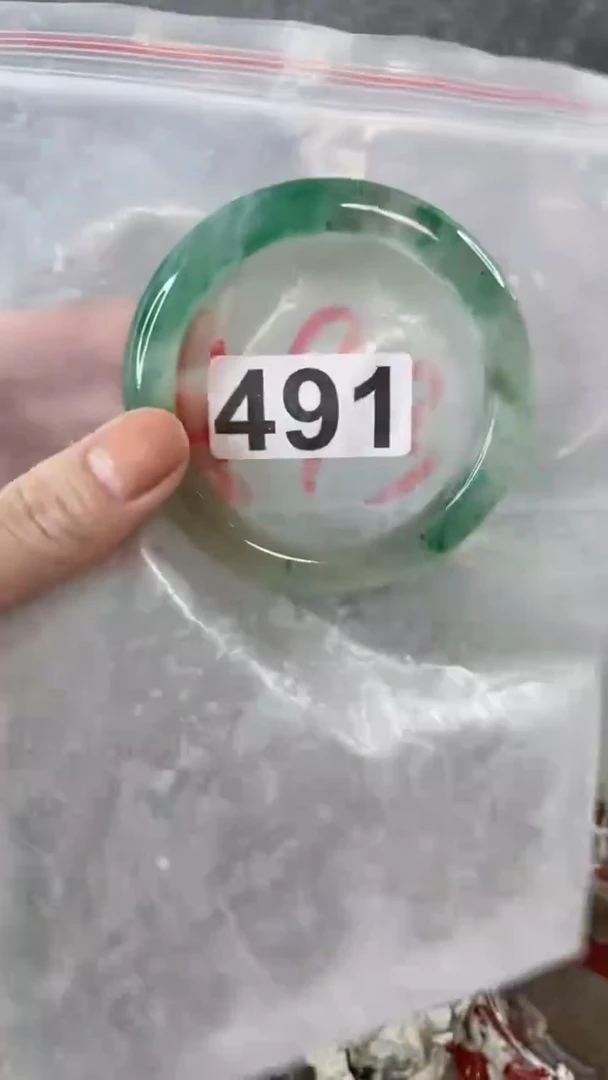 【闪购商品】石英质玉手镯未镶嵌58+491