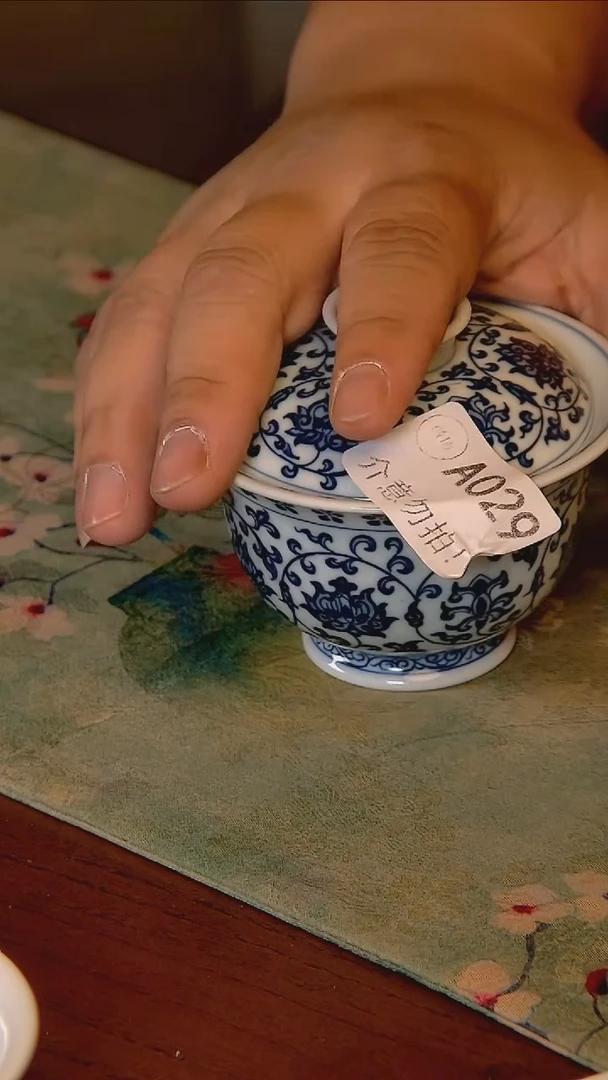 杯手工手绘杯杯很美丽