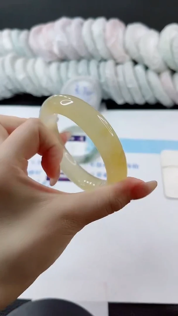 未镶嵌手镯石英质玉多样性发货V365