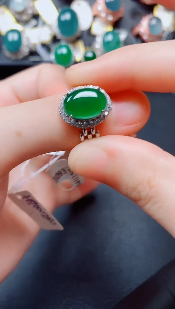 翡翠戒指银S925镶嵌翡翠