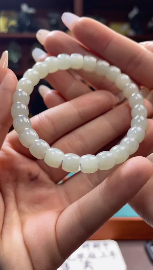 手串未镶嵌和田玉军师玉雕和田玉手串