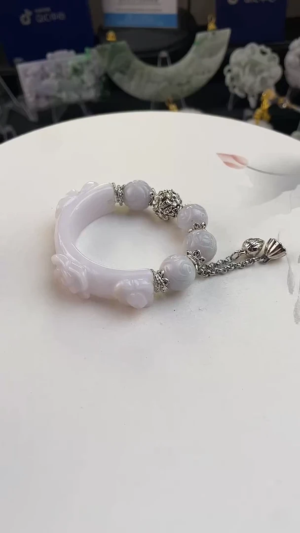 未镶嵌手链翡翠饱定制翡翠