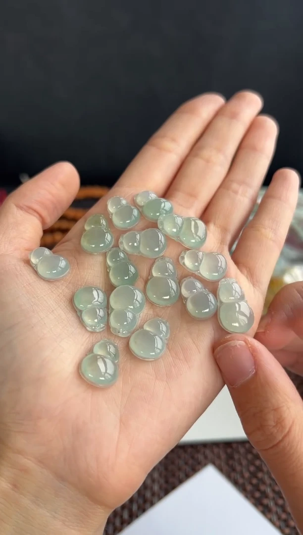 翡翠未镶嵌颈饰T1买断多样性发一