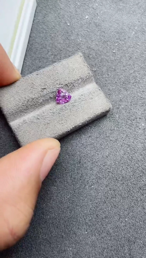 裸石彩色蓝宝石1.1ct