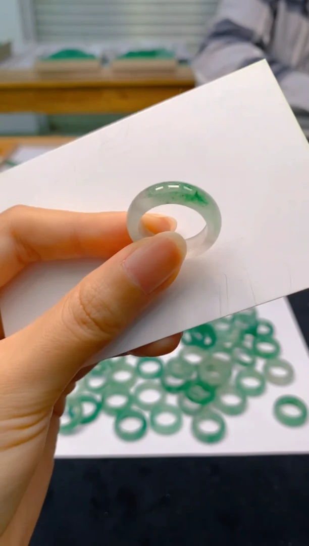 【闪购商品】石英质玉戒指未镶嵌1148