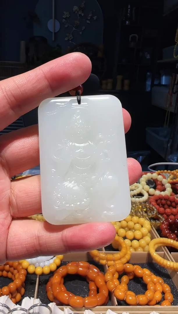 未镶嵌手串和田玉保****危文殊吊坠