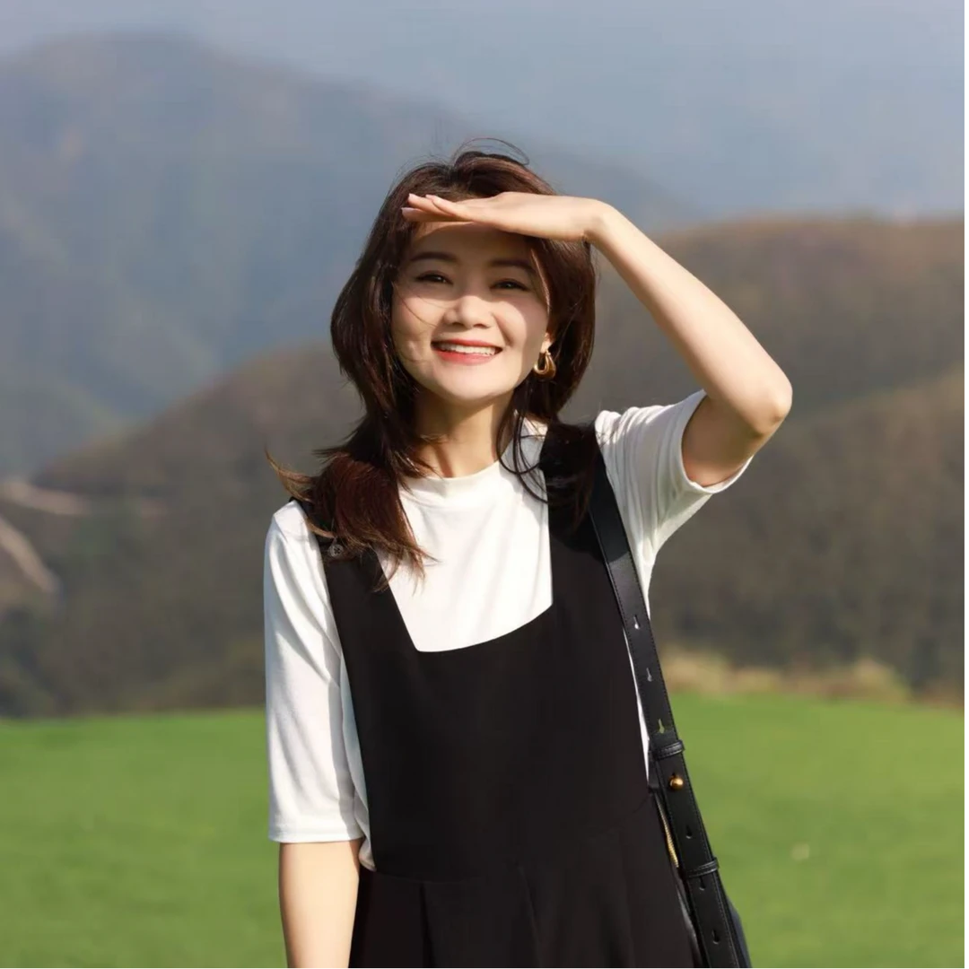 [哲思凡女装]25春夏新款圆领高弹中袖T恤休闲百搭水溶棉简约显瘦