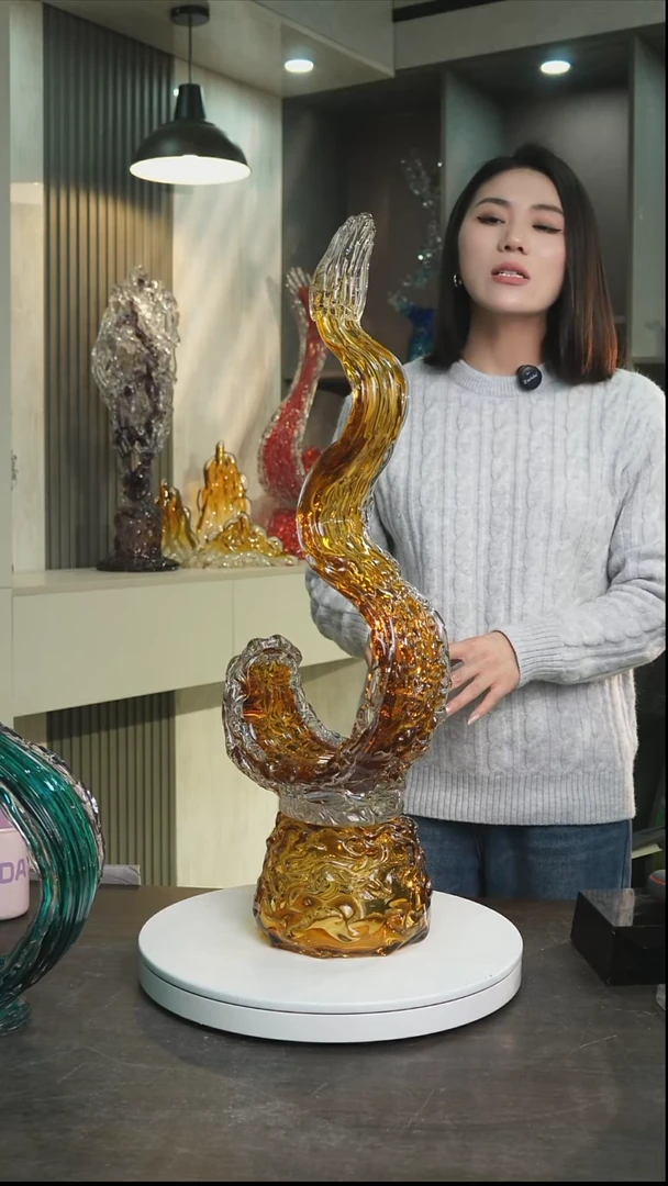 琉璃叛****姐琥珀金色海浪风生水起