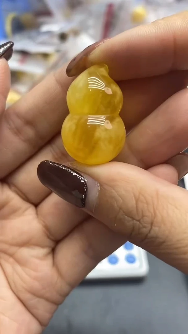 琥珀未镶嵌珠宝奇石762