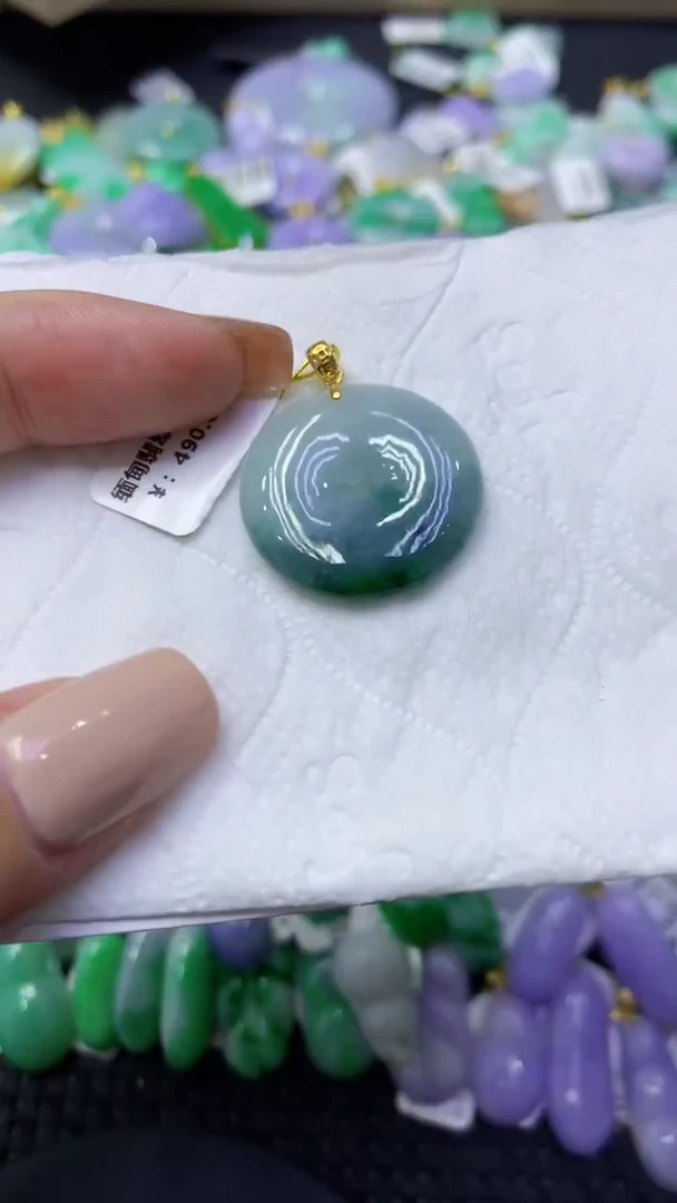 颈饰未镶嵌翡翠天然缅甸翡翠A货