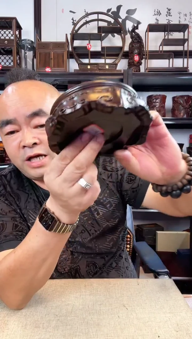 木整2老李红木工艺品