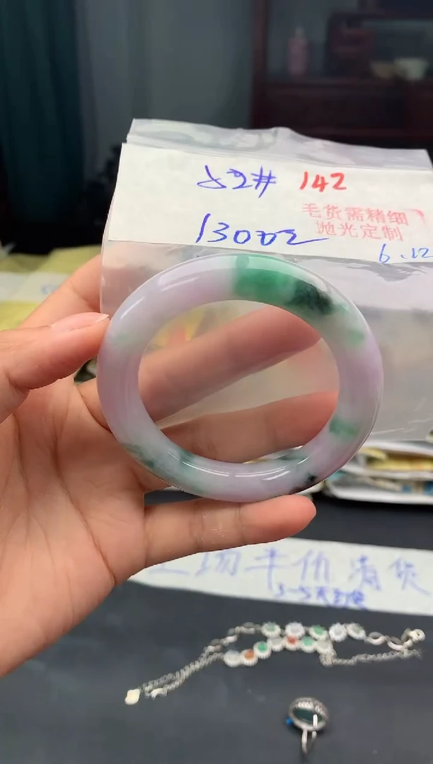 定制翡翠未镶嵌142毛货需精细抛光多样性1件1300元