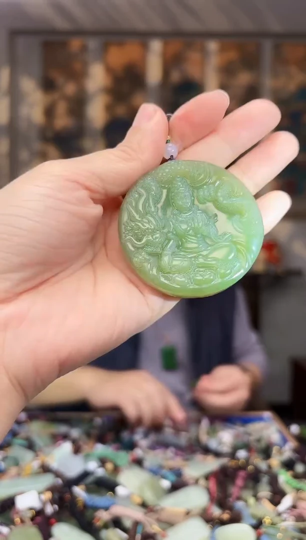 【闪购商品】和田玉挂件未镶嵌拍一发一