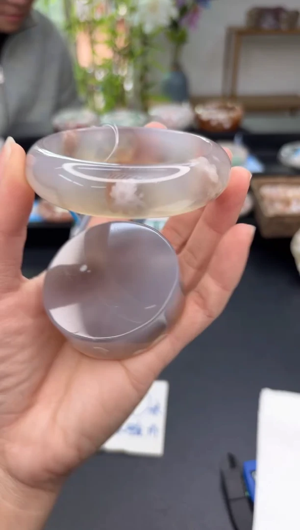 【闪购商品】石英质玉手镯未镶嵌C566(57圈赠送镯心)