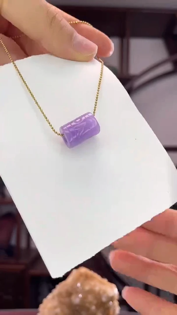 吊坠(赠链)未镶嵌翡翠D32紫翡路路通