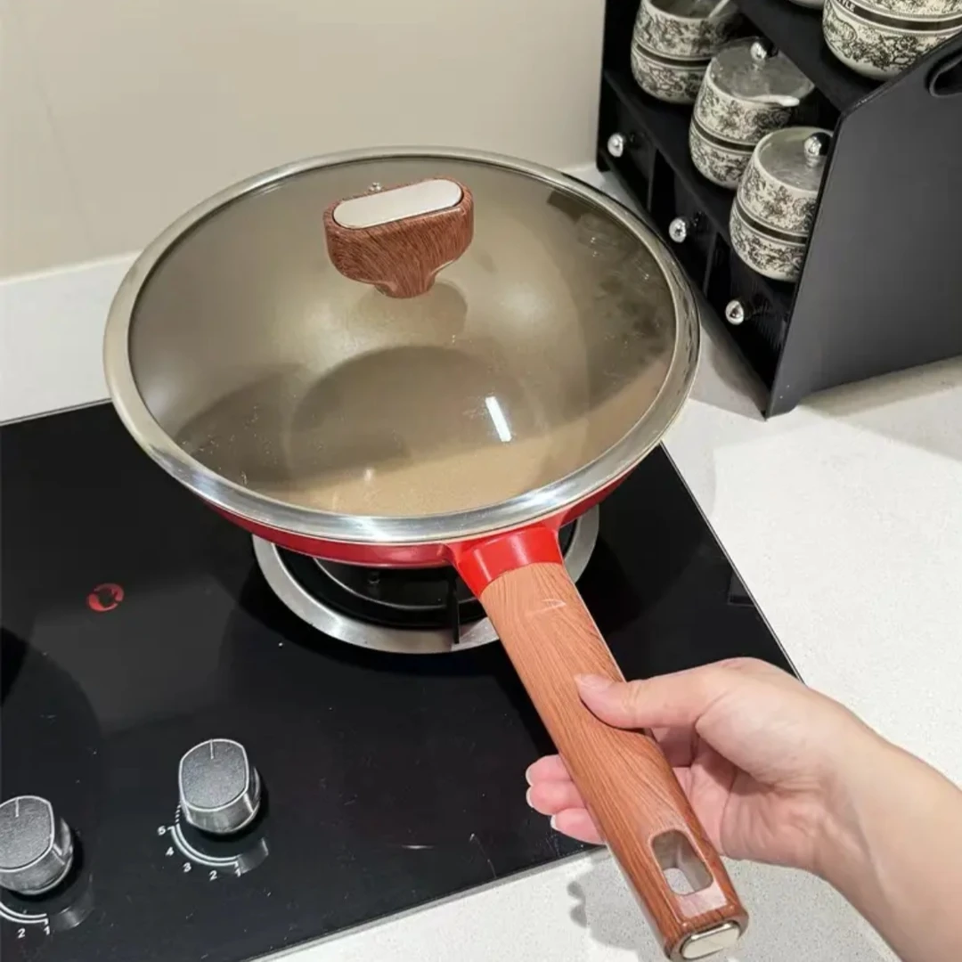 30cm红色珐琅钛金炒锅母婴级家用不粘锅不挑灶炒菜锅多功能料理锅