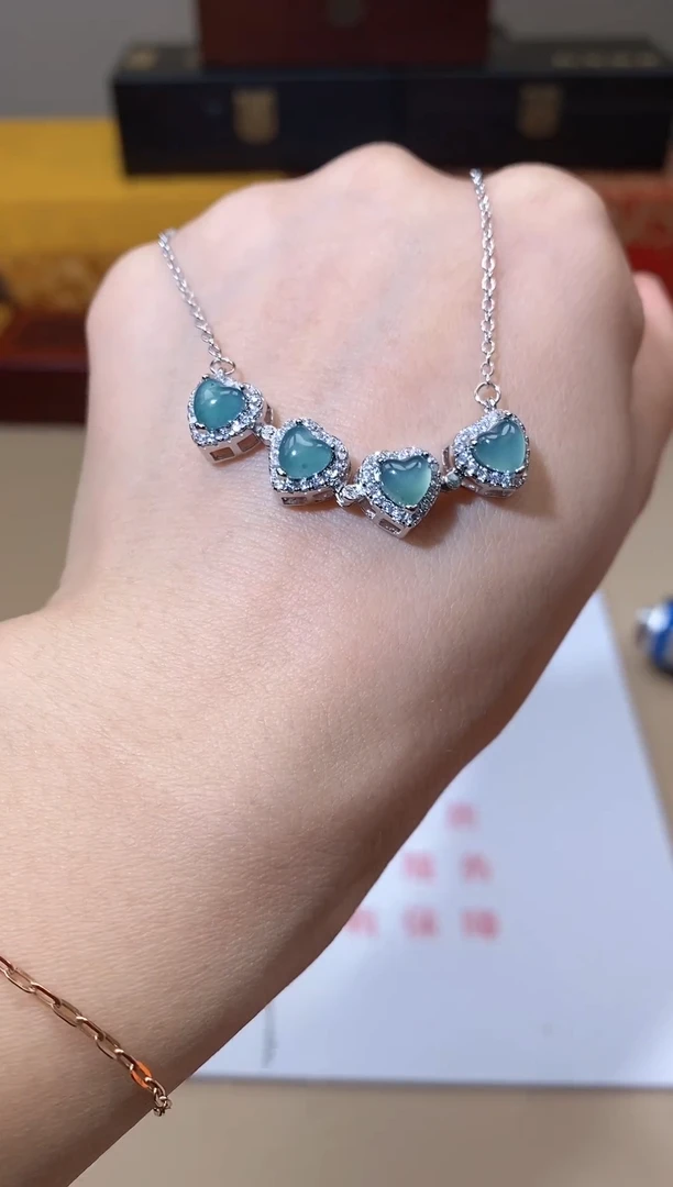 【闪购商品】翡翠颈饰合金天然A货翡翠