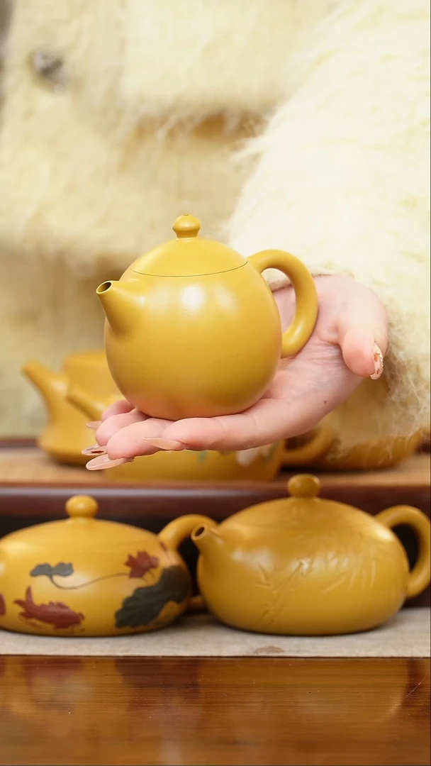 黄金朱泥小龙蛋130cc宜兴手工紫砂壶