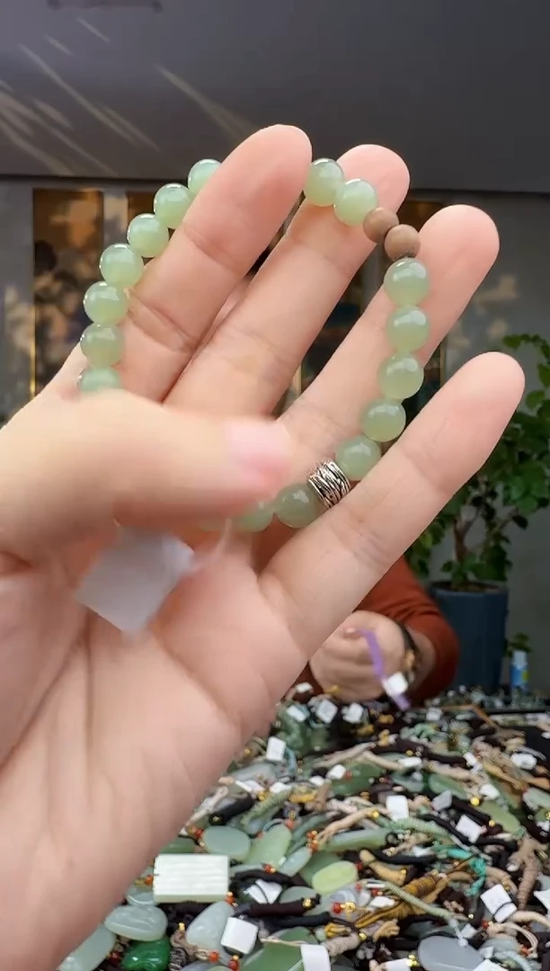 未镶嵌和田玉挂件拍一发一