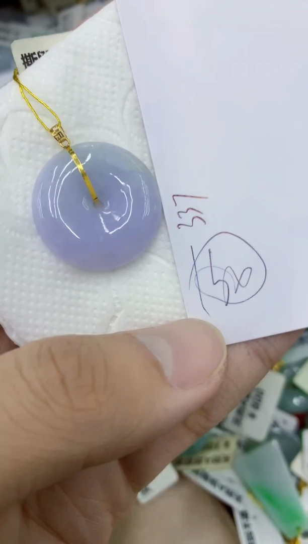 颈饰18K金镶嵌翡翠11111111111