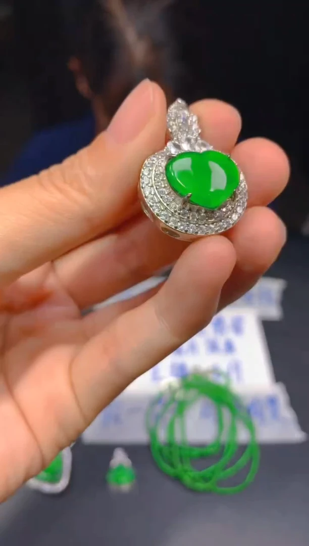 定制翡翠未镶嵌92多样性发货（发其一）