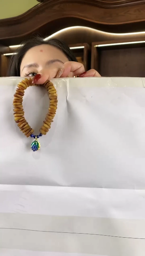 未镶嵌琥珀手链多样性发一