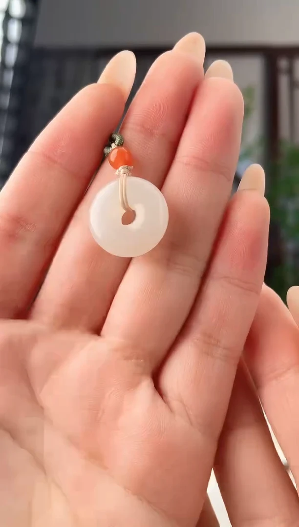 颈饰未镶嵌和田玉扣 xp