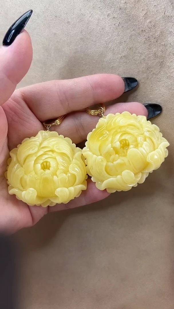 琥珀颈饰未镶嵌耳环