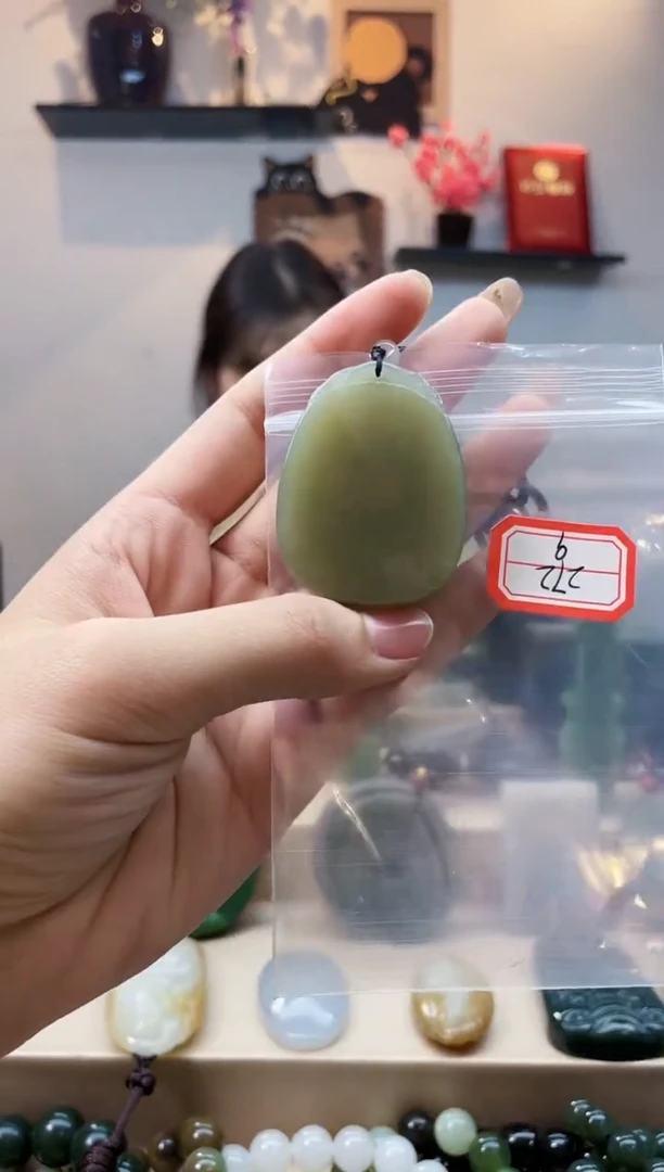 未镶嵌和田玉挂件1