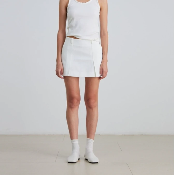 【顾文婷推荐】SHANG1上壹 简约对摺短裙 S25AS14WH