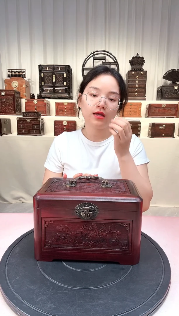 紫檀木类成套家具龙凤呈祥手提